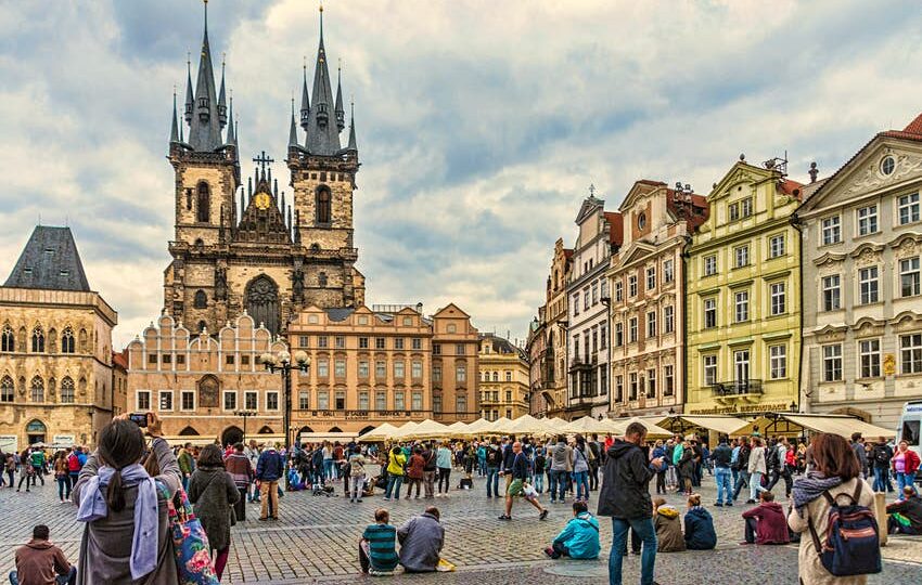 1632378486_734_103118_pragueoldtown.jpg
